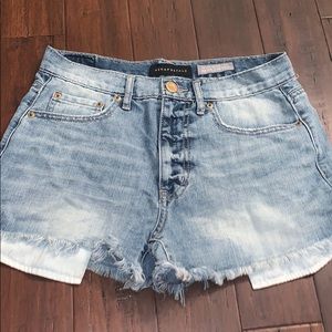Aeropostale jean shorts: high waisted/cheeky